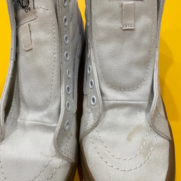 White high top canvas Vans - Picture 2 of 9